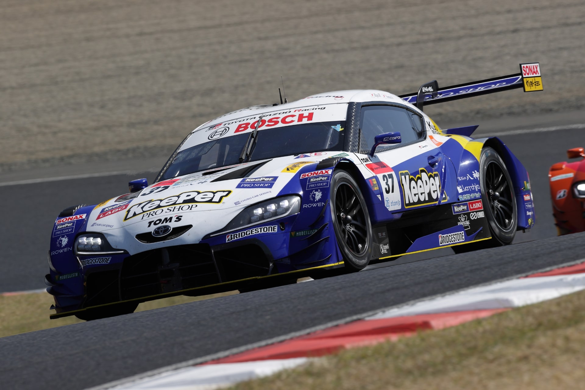 前半戦をリードし、3位でフィニッシュした平川　亮／阪口 晴南組 KeePer TOM’S GR Supra 37号車
