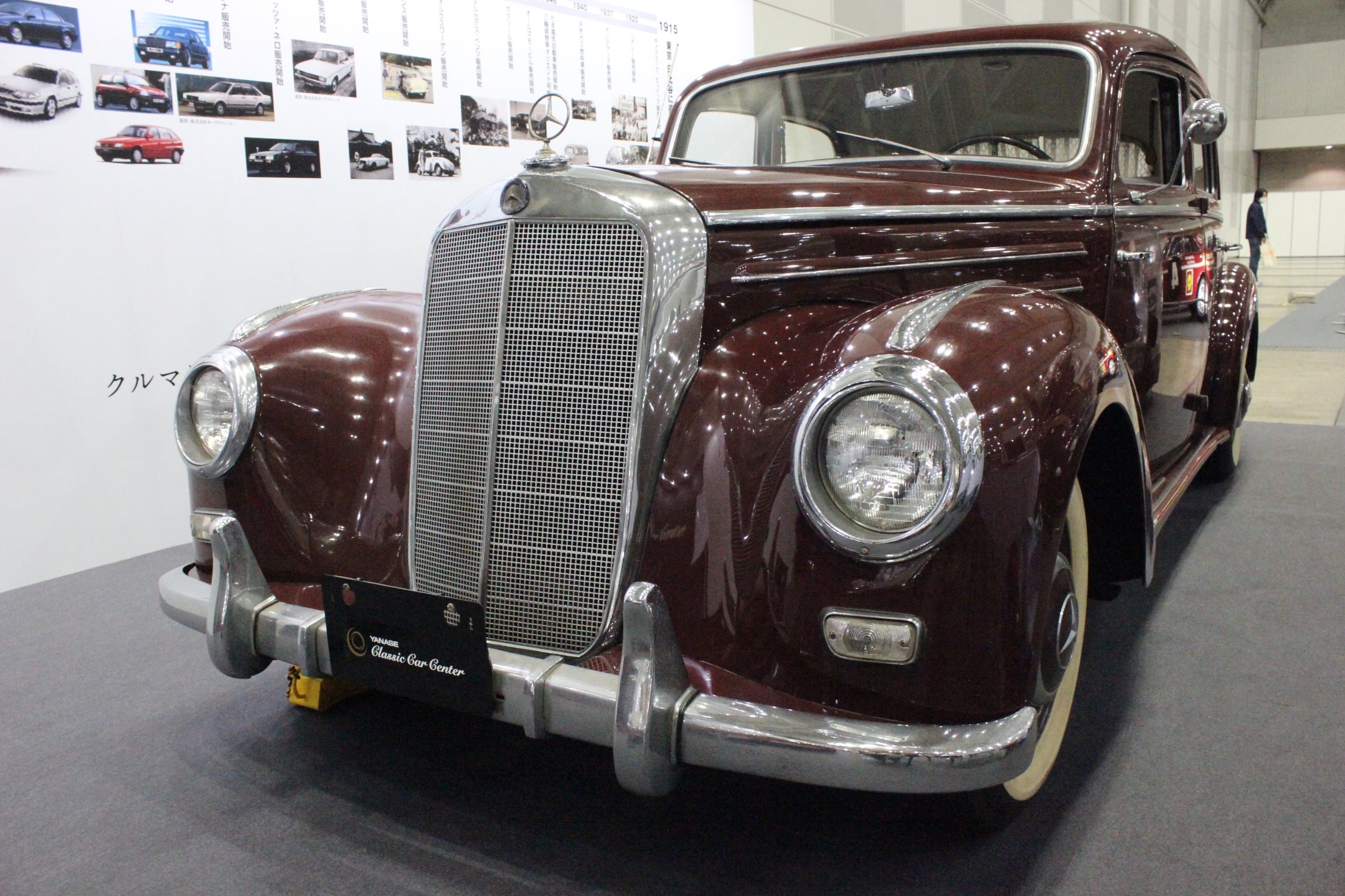 Mercedes-Benz 220 (W187)