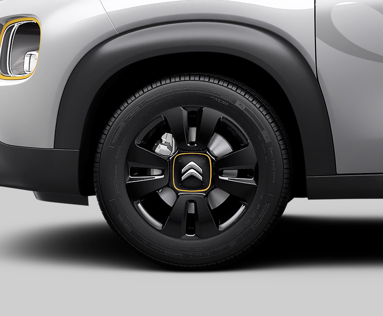 シトロエン　C3 エアクロス SUV サーフエディション・バイ・リップカール