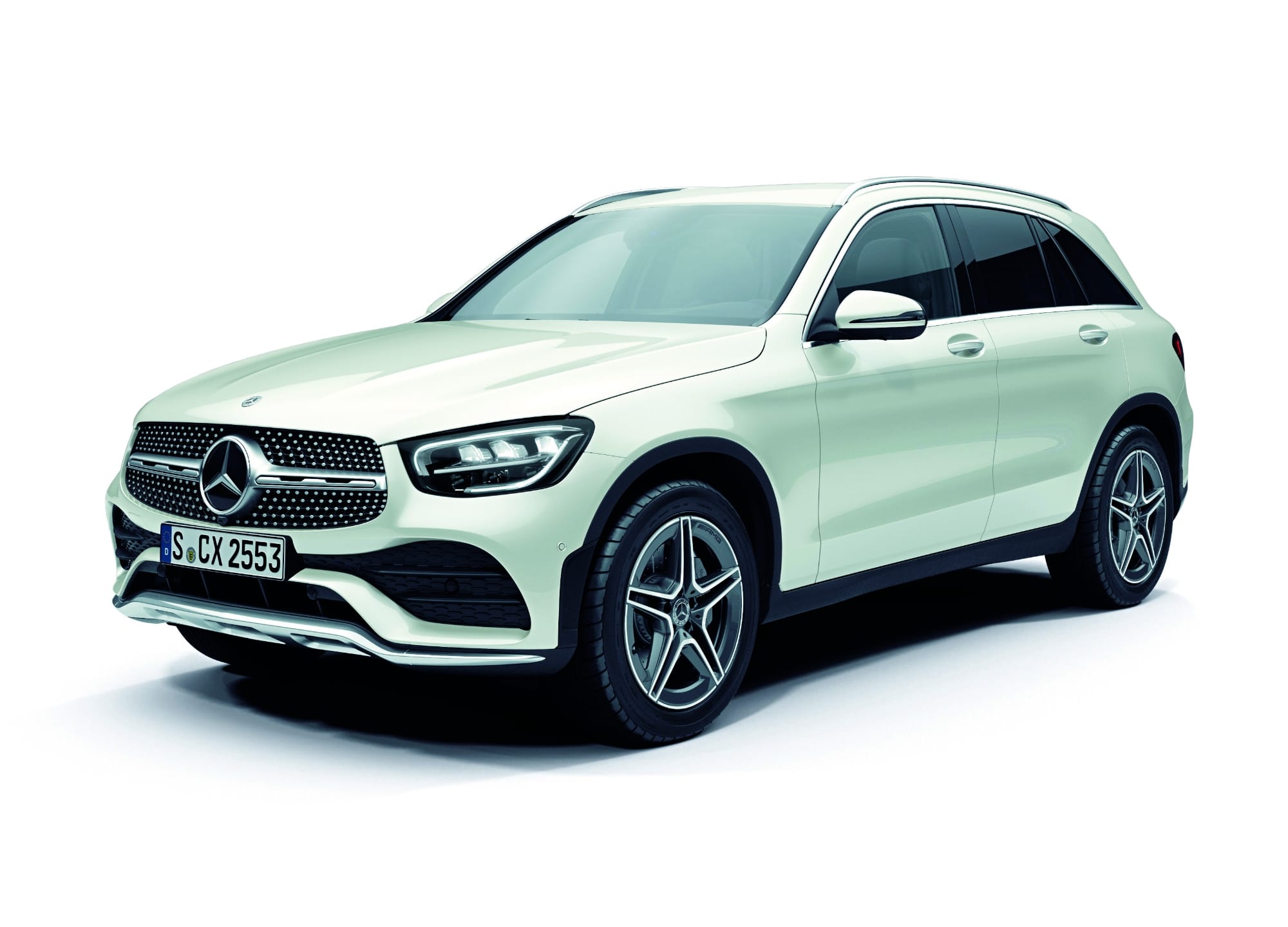 メルセデス・ベンツ「GLC」「GLC クーペ」にスポーティな特別仕様車を追加 | 中古車なら【グーネット】