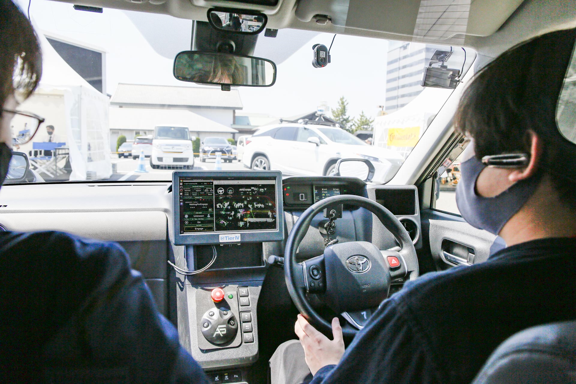 5Gなどの最新通信技術も取り入れ安全性が高い自動運転を実現しようとしている