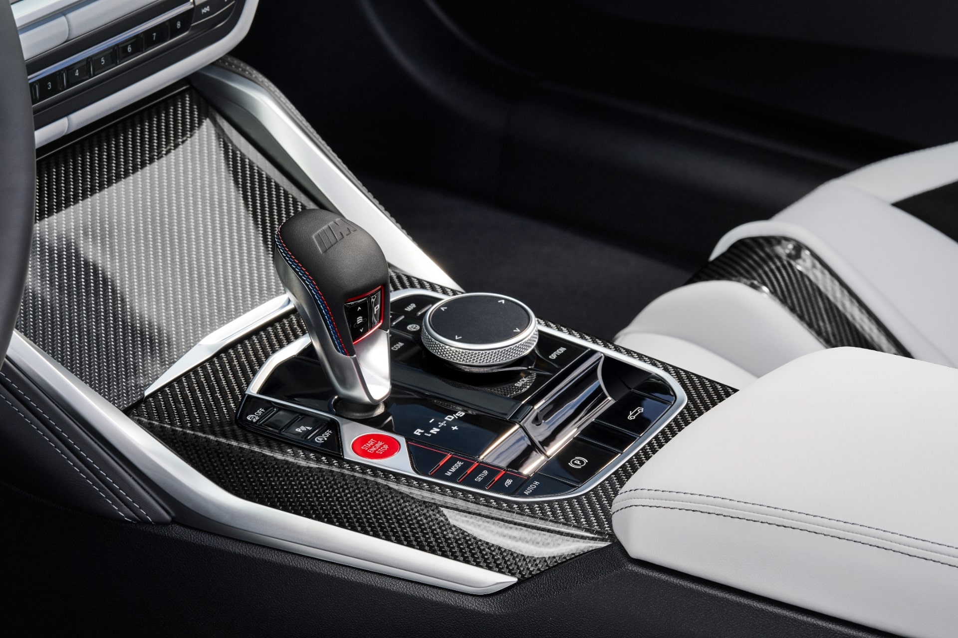 BMW M4 コンペティション コンバーチブル M xDrive　センターコンソール
