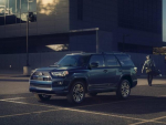 4ランナーに『TRD スポーツ』を設定、米国トヨタの中心的SUV オンロード性能を強化