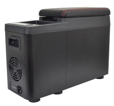 氷も作れるセンターコンソール冷凍冷蔵庫2
