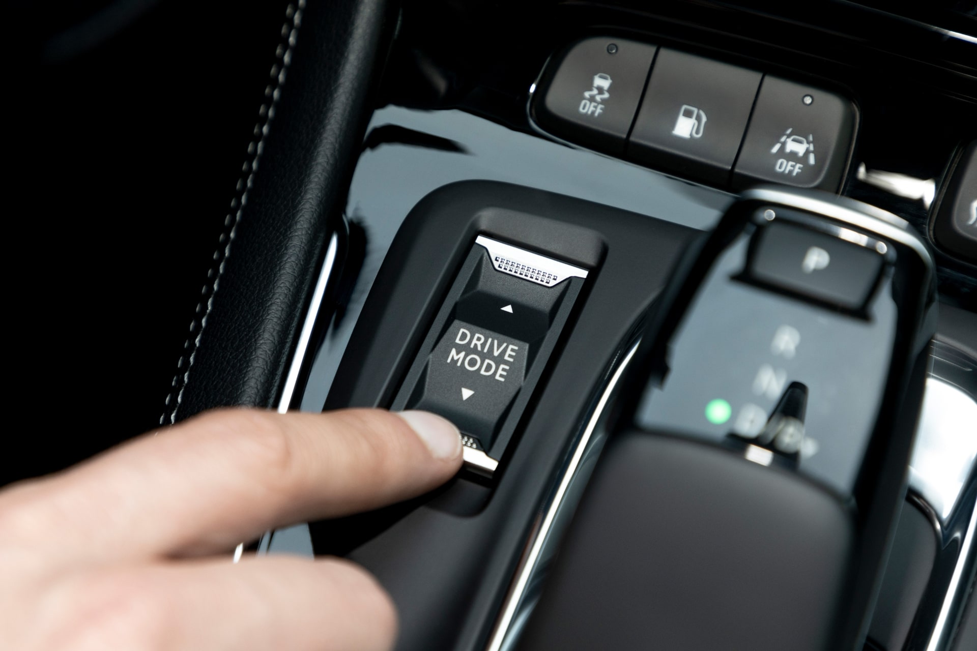 オペル　新型「グランドランド」　スイッチ類