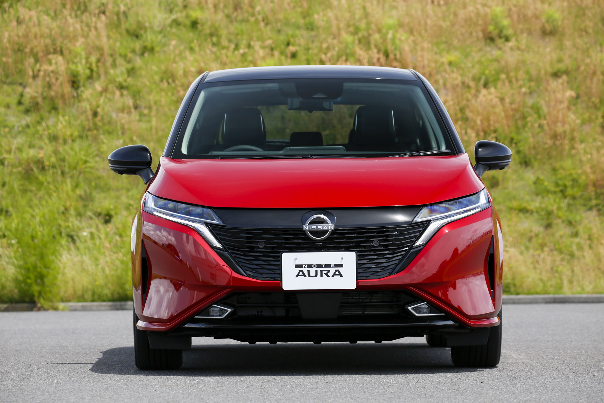 日産 ノート オーラ