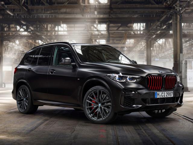 BMW X5、X6、X7に限定車　欧州で8月発売　人気SAV、SACモデルに黒と赤の個性