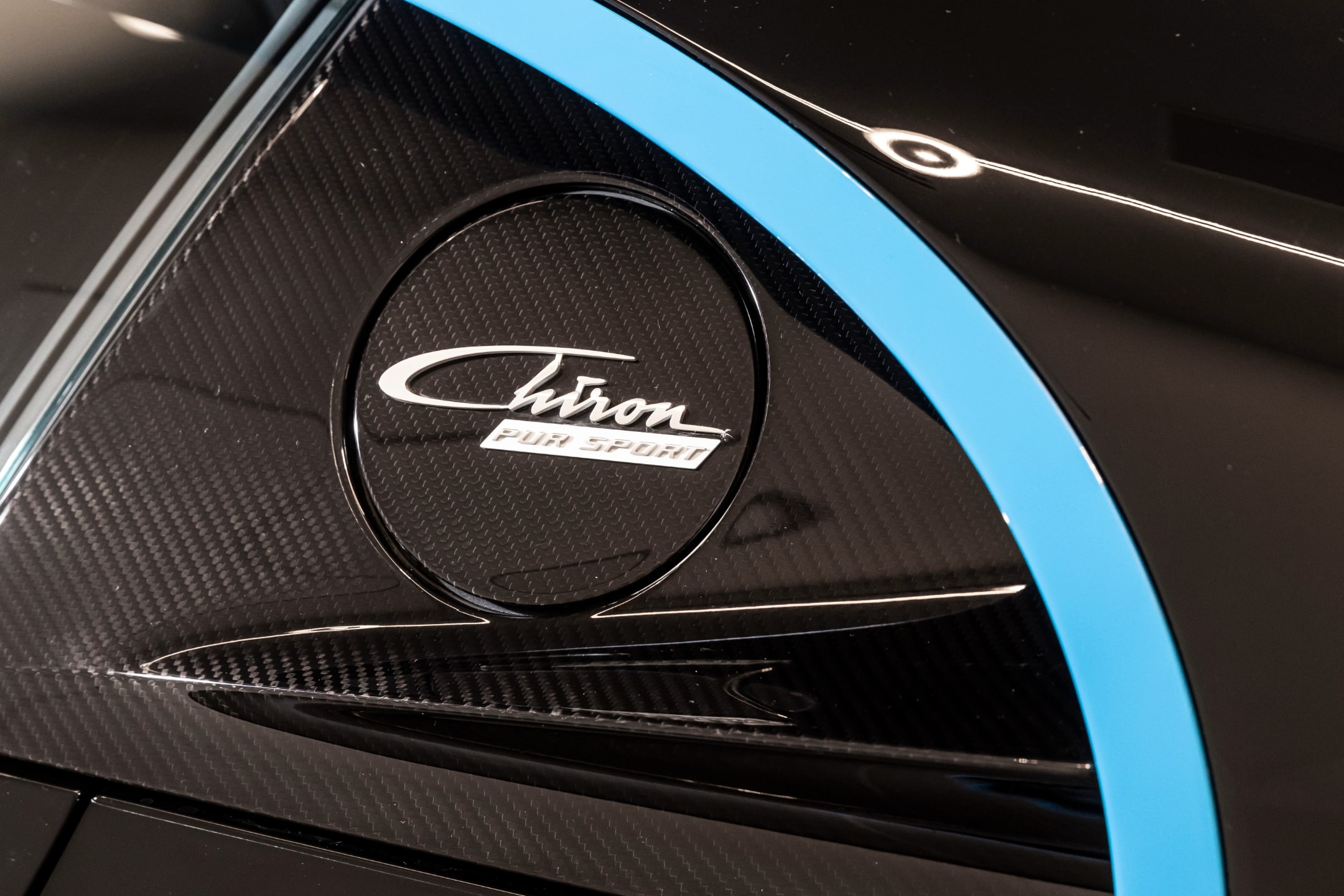 BUGATTI Chiron Pur Sport10