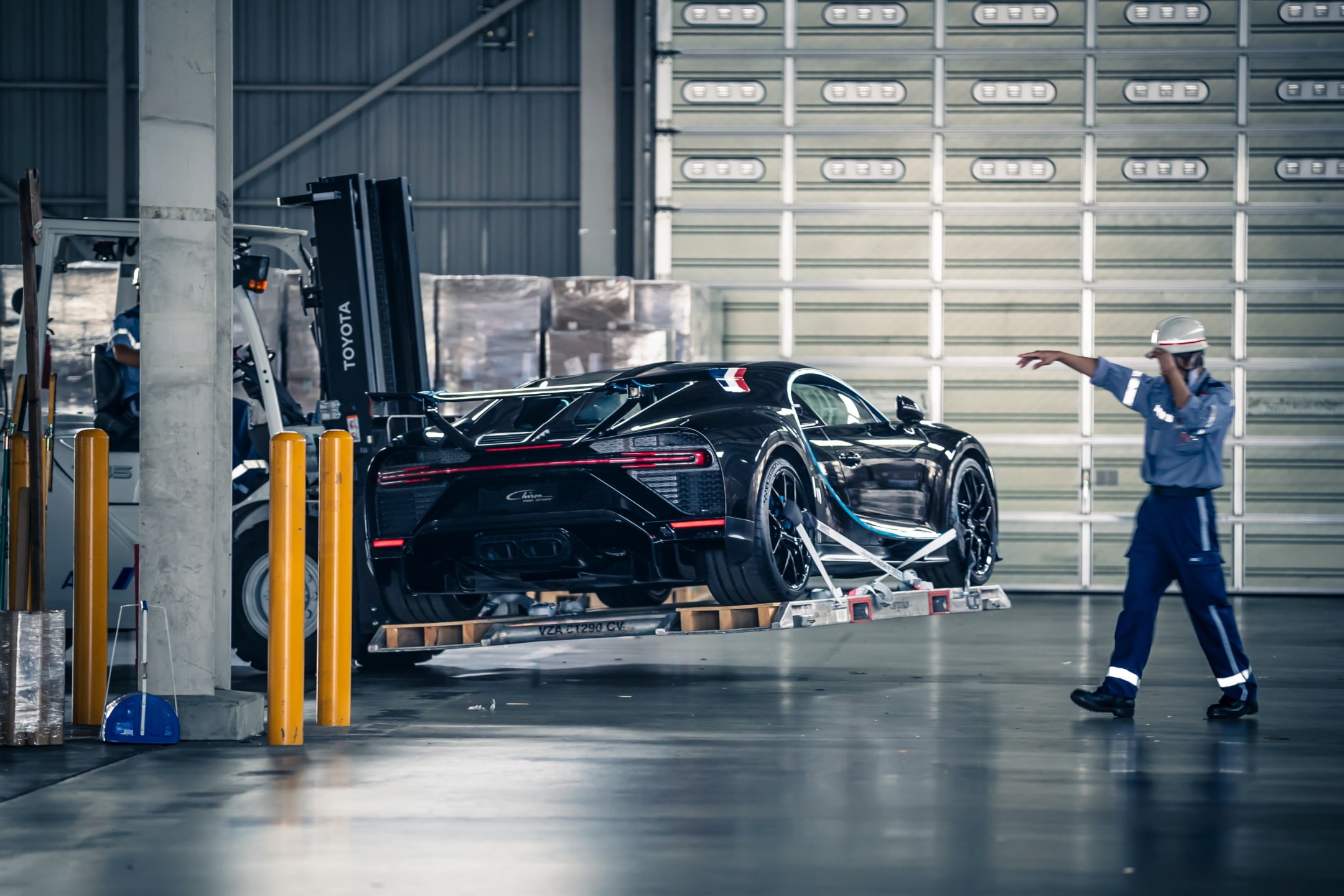 BUGATTI Chiron Pur Sport5