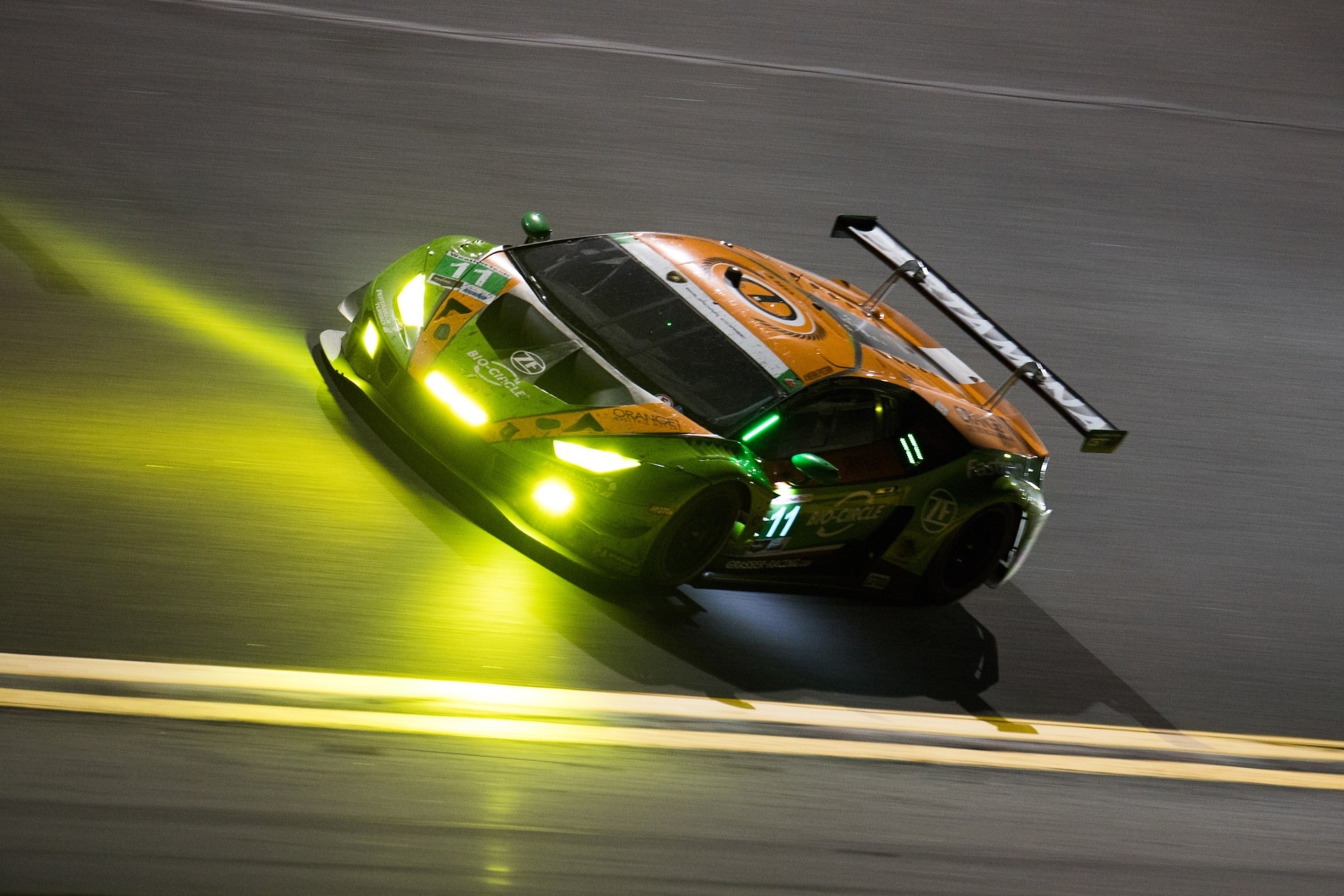ランボルギーニ デイトナ24時間レース