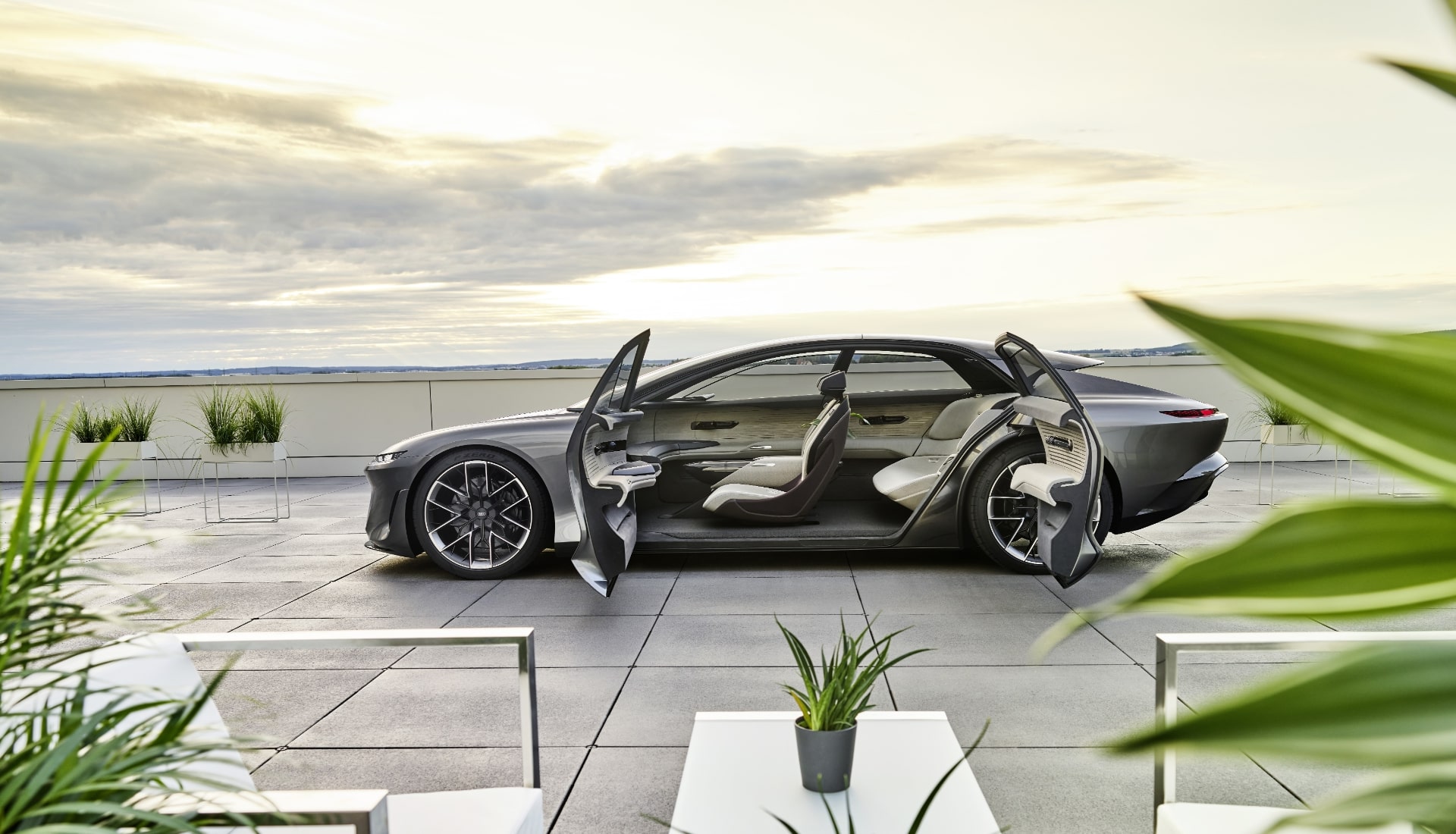 「Audi grandsphere concept(アウディ グランドスフィア・コンセプト)」2