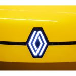 ルノー　新ロゴを日本で順次導入