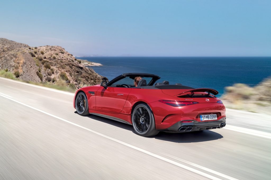メルセデスAMG　SL 63 4MATIC+　走行イメージ　リアウイング