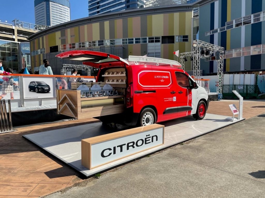 LE PETIT CITROËN