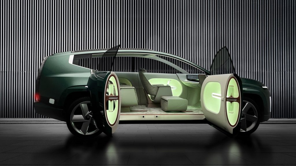 現代自動車「SEVEN」コンセプト　サイド