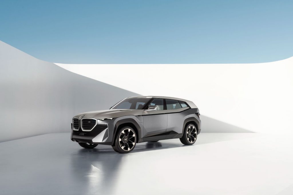 BMW コンセプト XM　フロントサイド