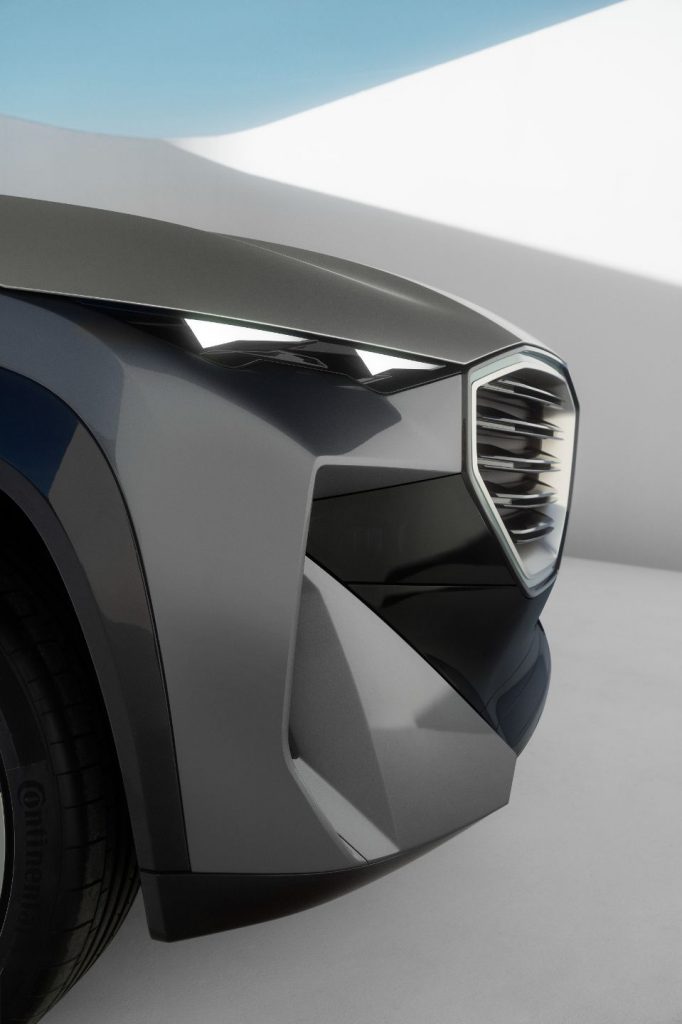 BMW コンセプト XM　ヘッドライト