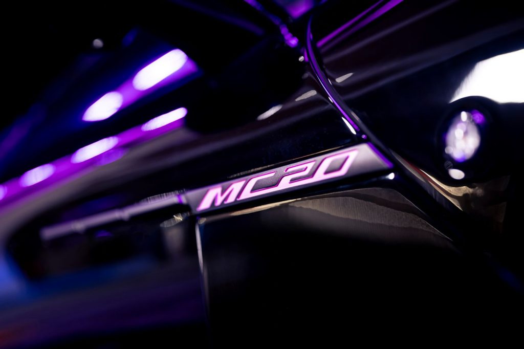 「MC20フォーリセリエ エディション フォー デイビッド･ベッカム(MC20 Fuoriserie Edition for David Beckham)」2