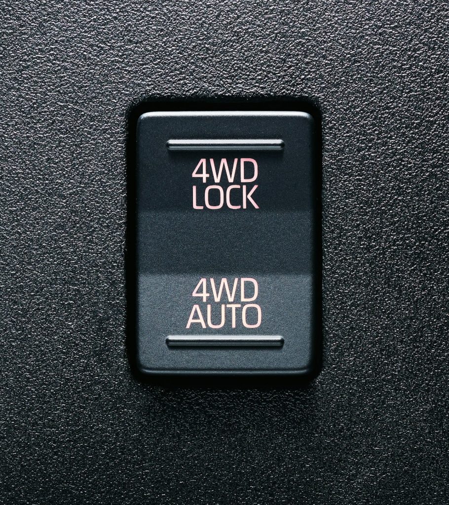 電子制御式4WD（CVT車）スイッチ