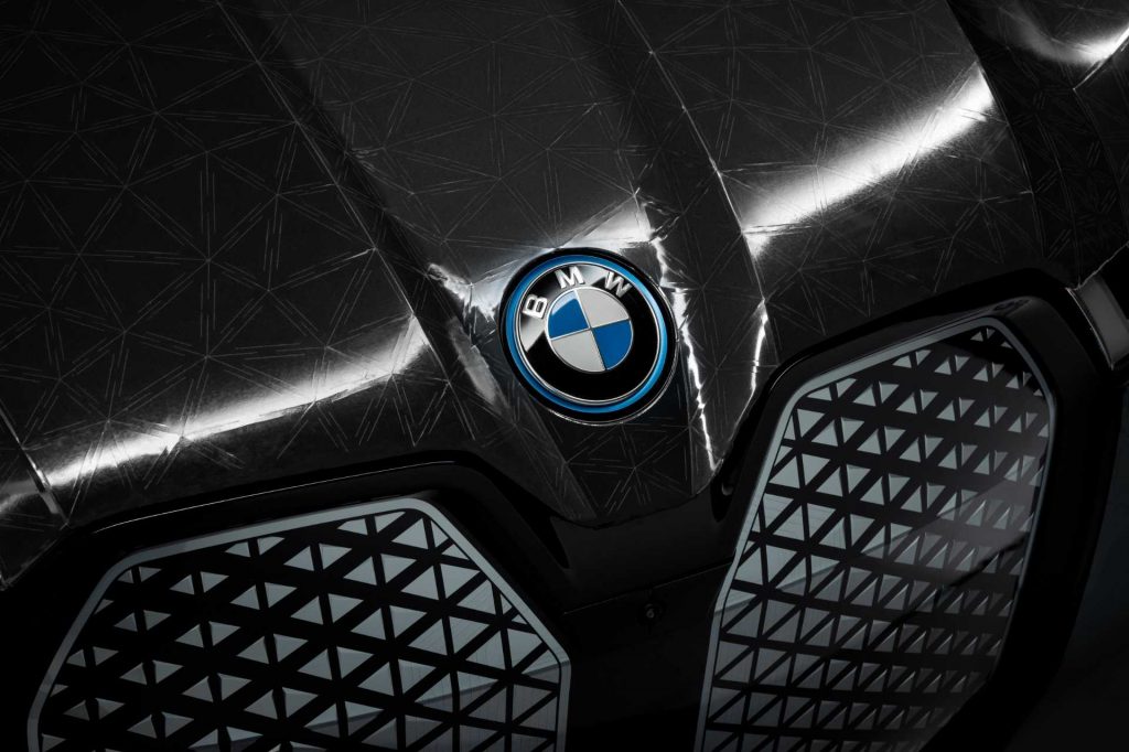 BMW iX Flow ブラック