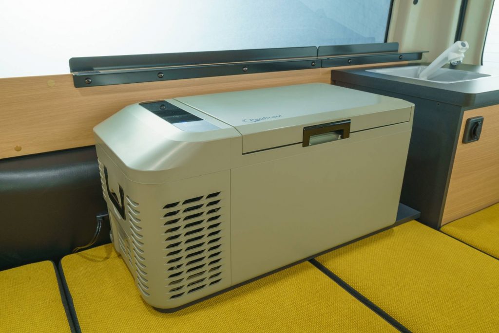 12V冷凍冷蔵庫