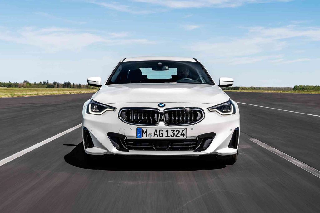 BMW 2シリーズクーペ 正面