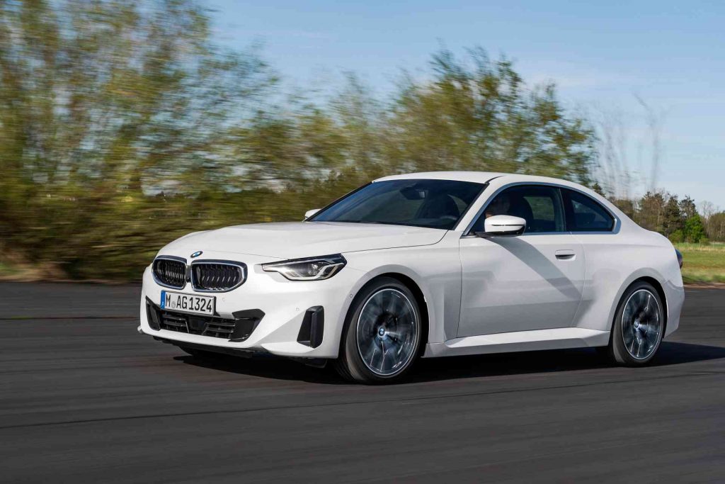 BMW 2シリーズクーペ ドライブイメージ