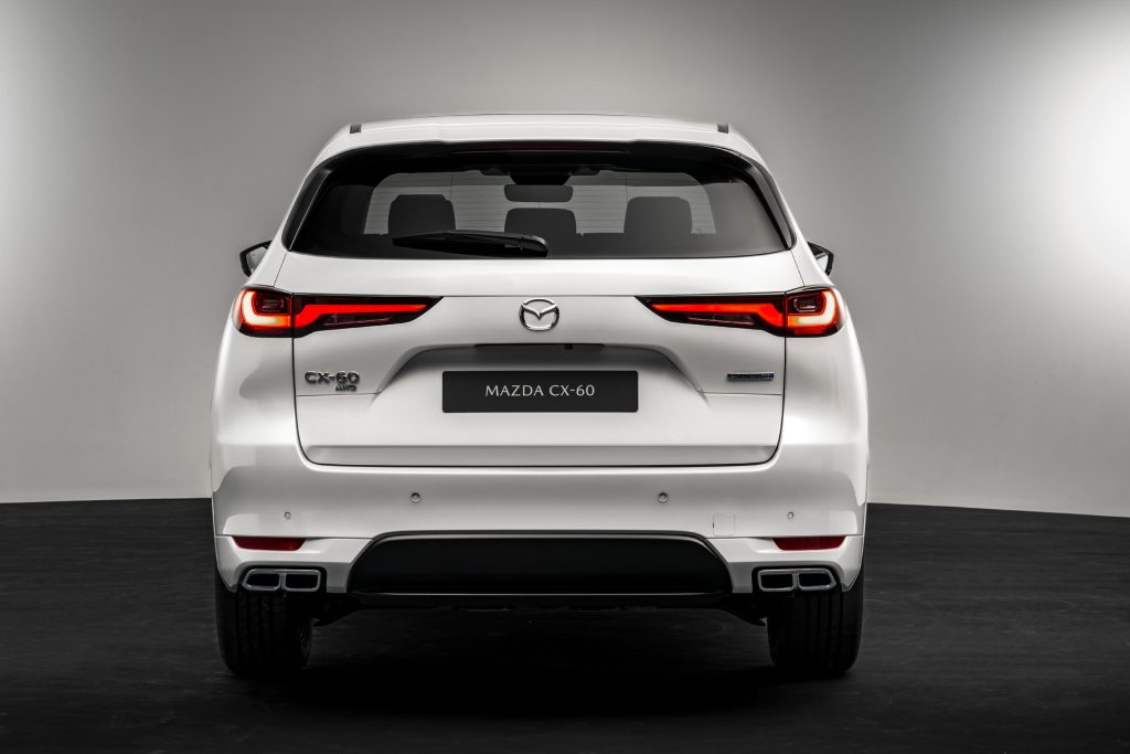 CX-60　リア