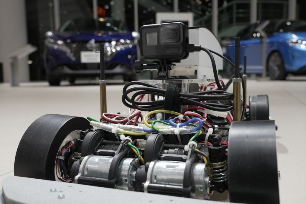 それぞれのトルクとブレーキを協調制御する日産独自の技術