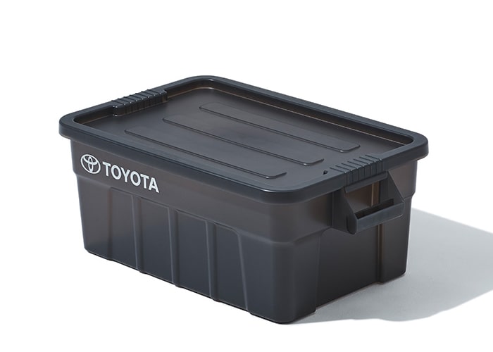 トヨタ×クルマと過ごすアウトドア コラボアイテムを数量限定発売