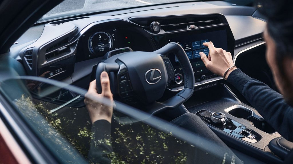 レクサス 新型RZ(プロトタイプ) 車内イメージ