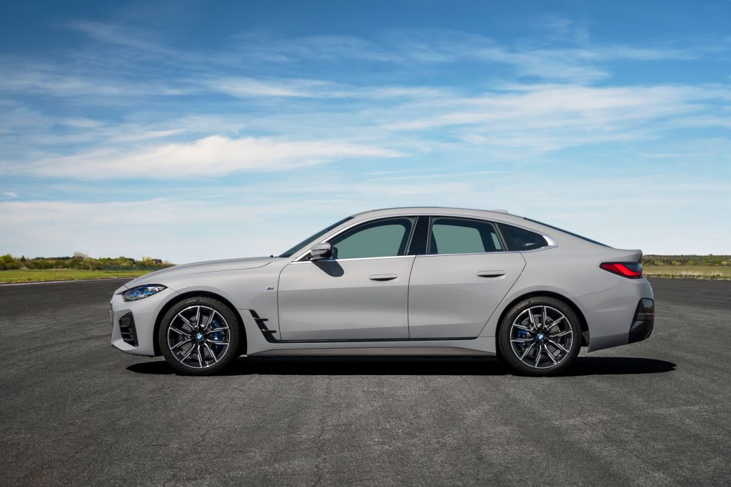 BMW 420d xDrive グランクーペ M スポーツ サイド