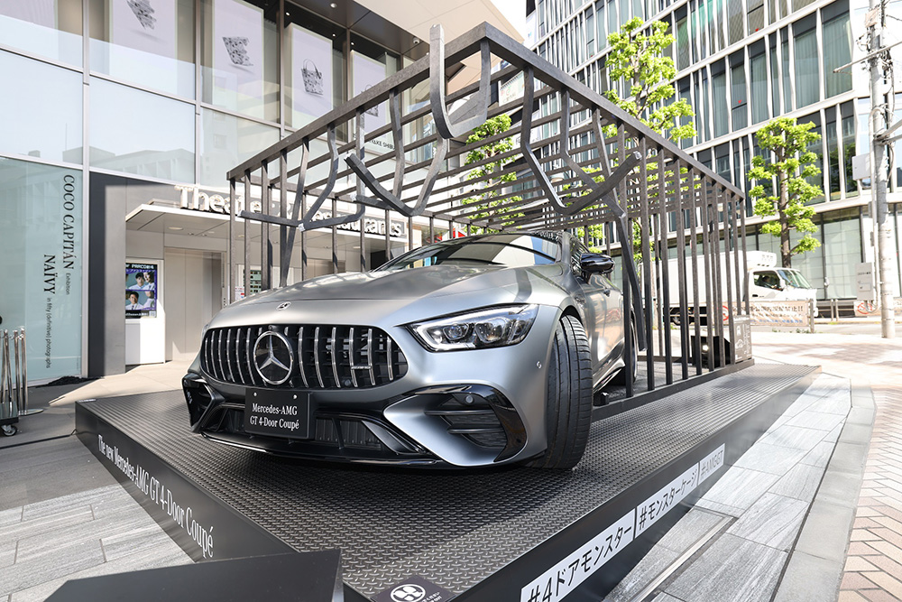 メルセデスamg Gt 4ドアクーペがgwの渋谷に出現 中古車なら グーネット