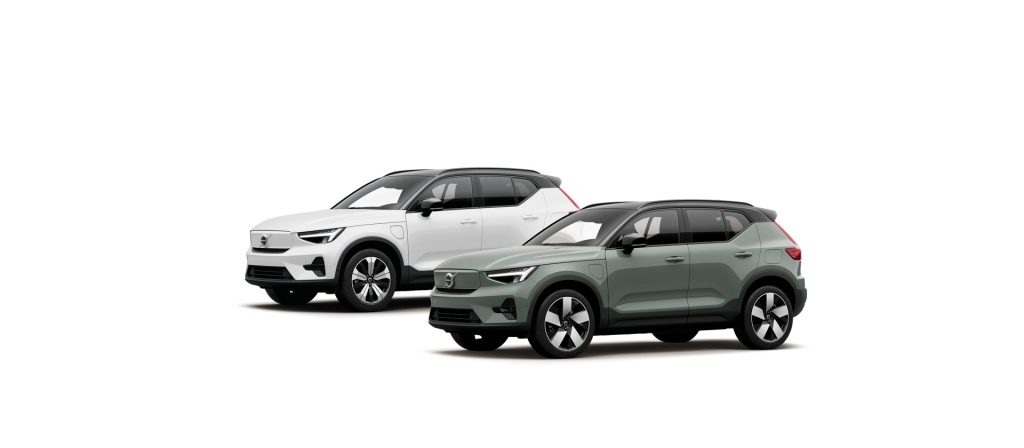 左奥：XC40リチャージ プラス シングルモーター、右手前：XC40リチャージ アルティメット ツインモーター