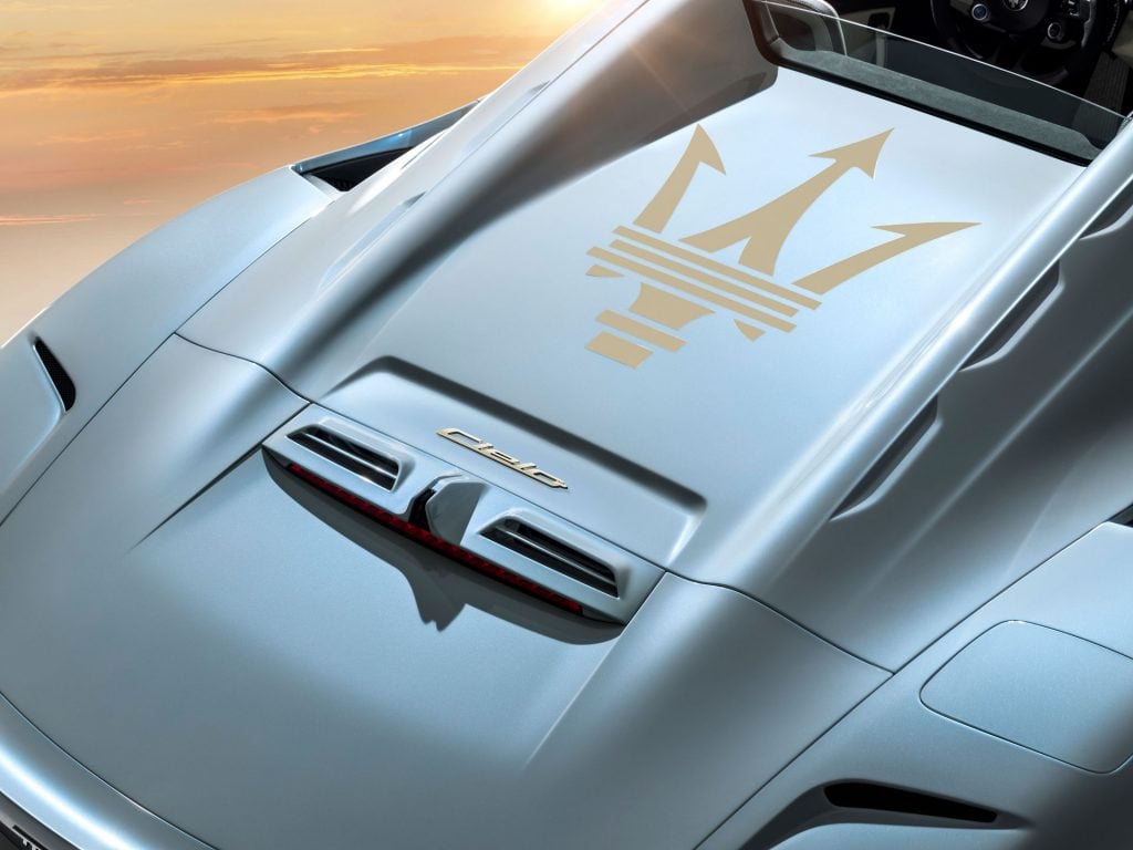 マセラティ MC20 チェロ イメージ11