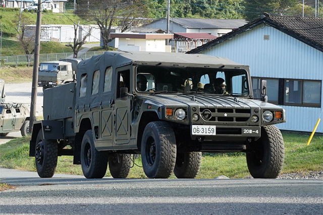 高機動車(自衛隊神町駐屯地)