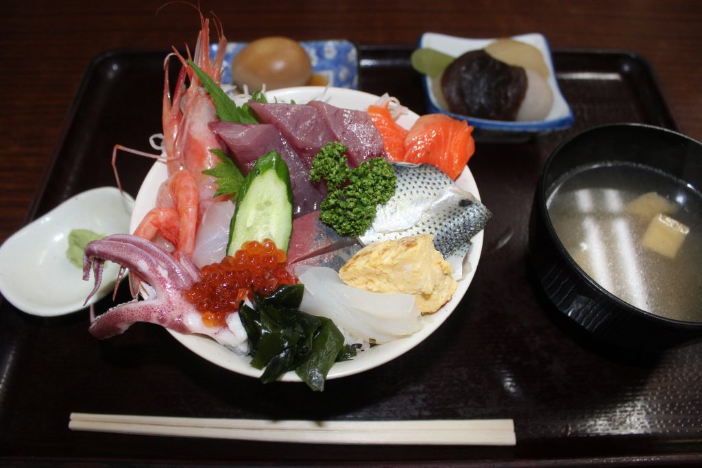 商品1:海鮮丼