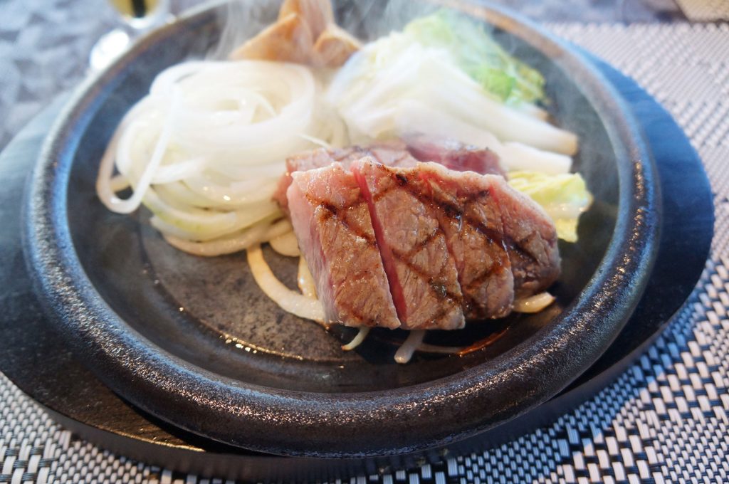 ステーキコース / 税込7,000円~