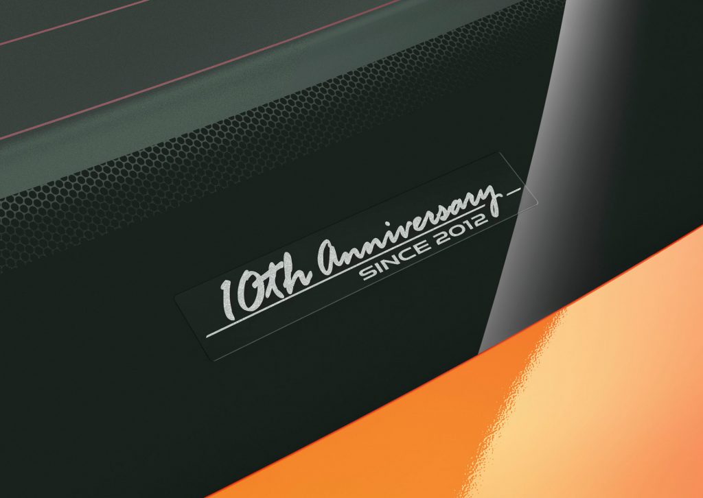 10周年記念ステッカー(バックガラス)