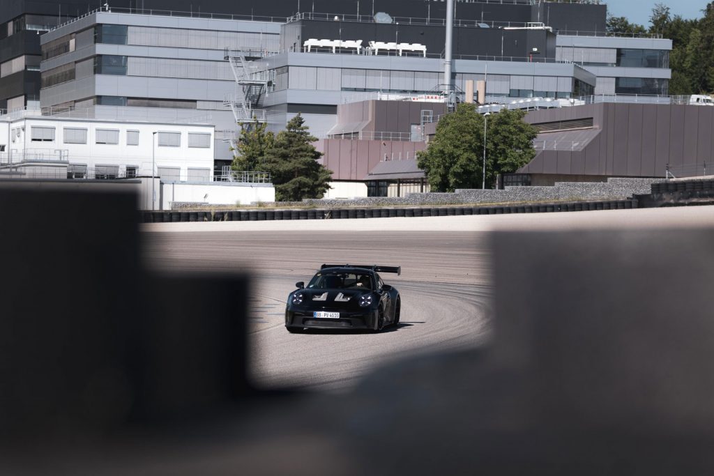 ポルシェ 新型911 GT3 RS(プロトタイプ) 画像3