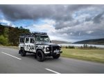 ディフェンダー　70年以上の歴史オマージュした限定車　欧州で発売