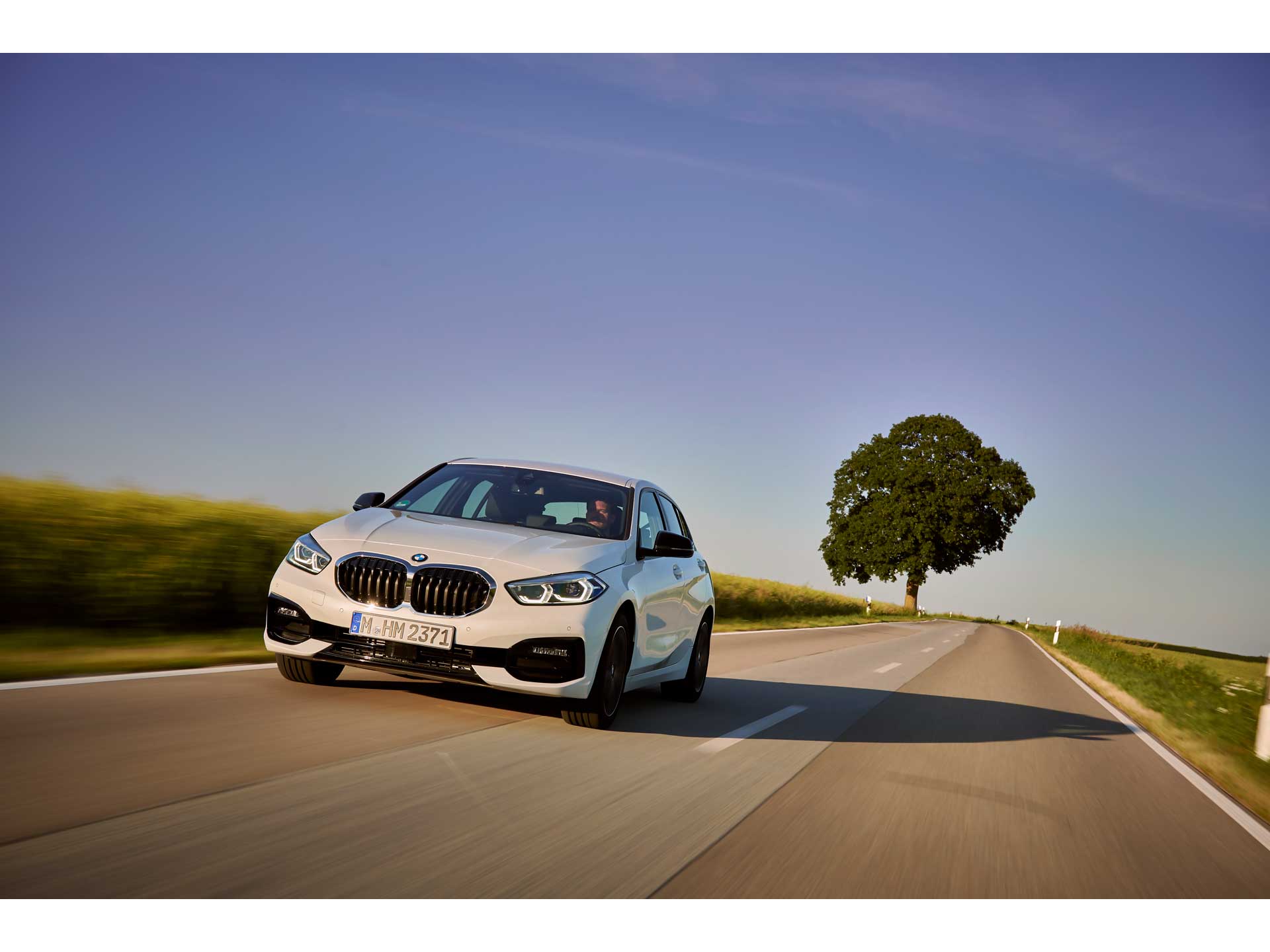 BMW　1シリーズにエントリーグレード「116i」追加
