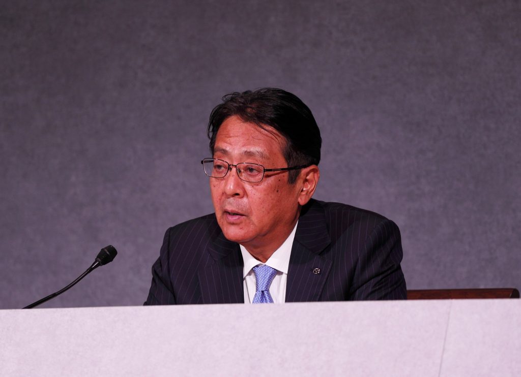 中期経営計画アップデートおよび2030年経営方針説明会に登壇したマツダ・丸本明 代表取締役社長兼CEO