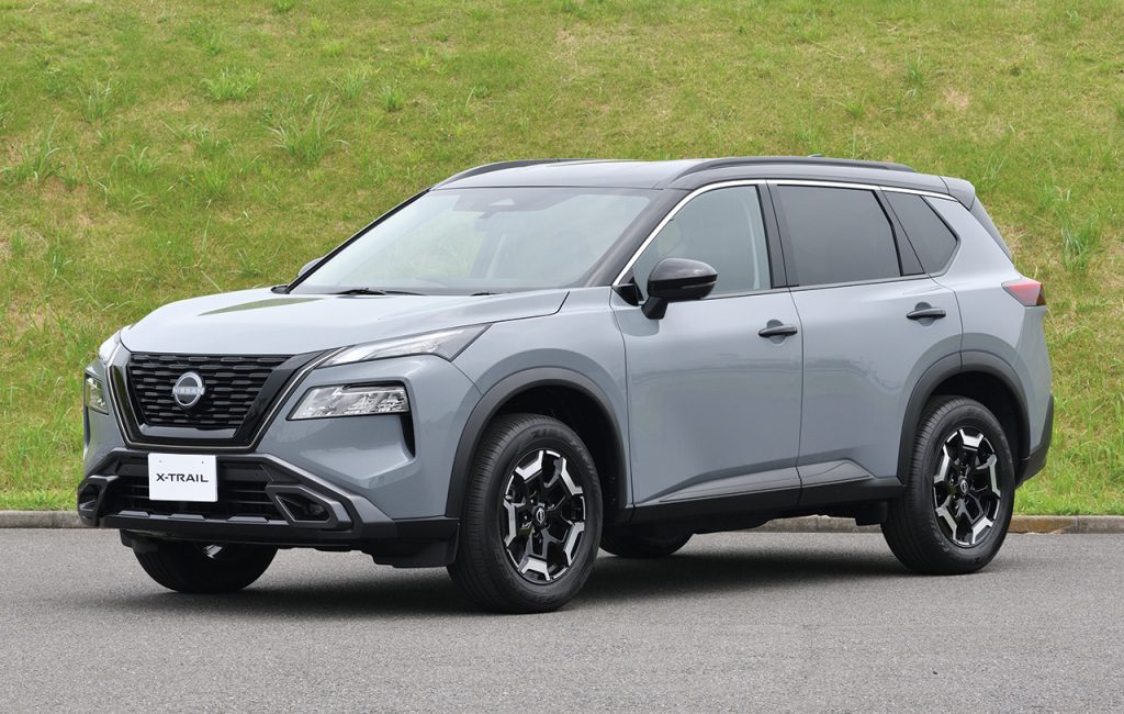 新型日産エクストレイルとRAV4などミドルSUV4車種を徹底比較 | 中古車なら【グーネット】