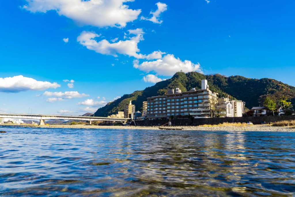 清流長良川の涼風を五感で感じる贅沢な時間と岐阜の魅力を堪能する旅