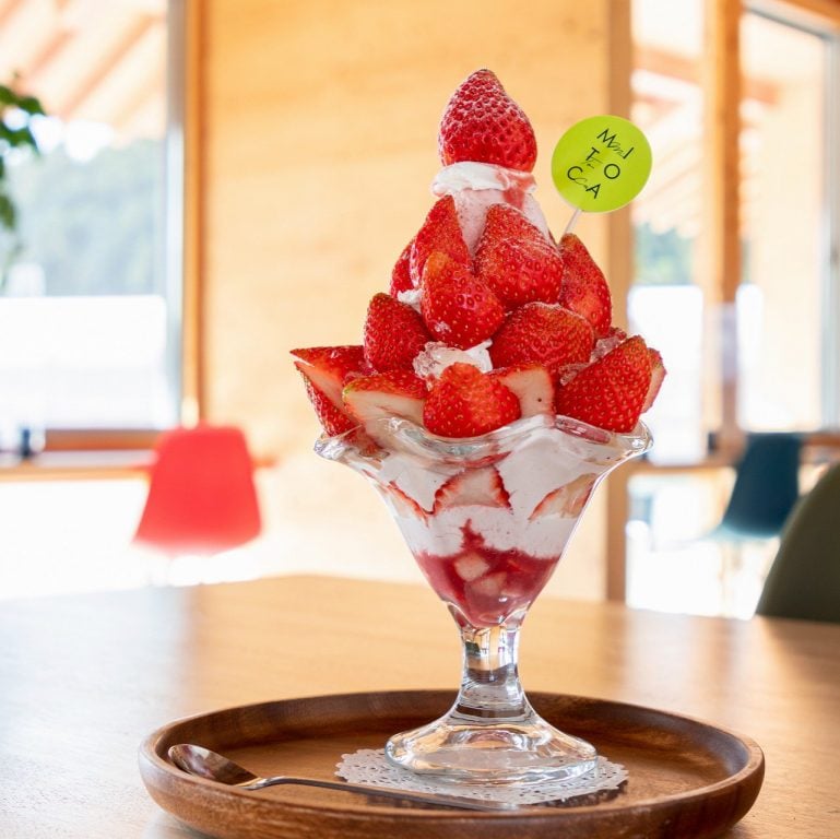 【数量限定】食べても食べてもいちごパフェ/2,180円