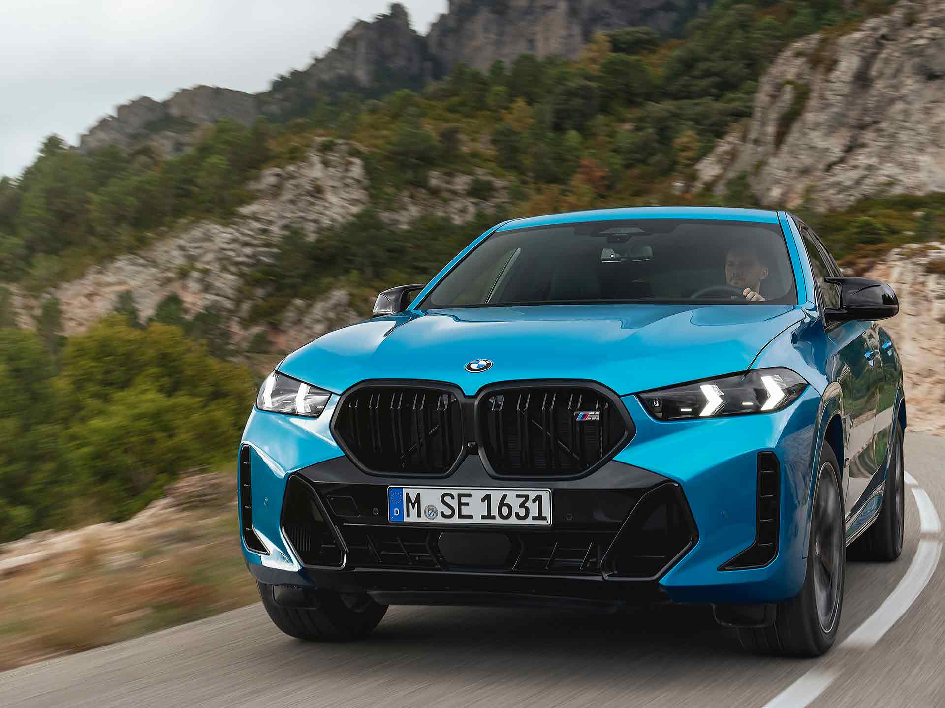 BMW 改良新型「X6」欧州発表 よりスポーティなビジュアルに | 中古車