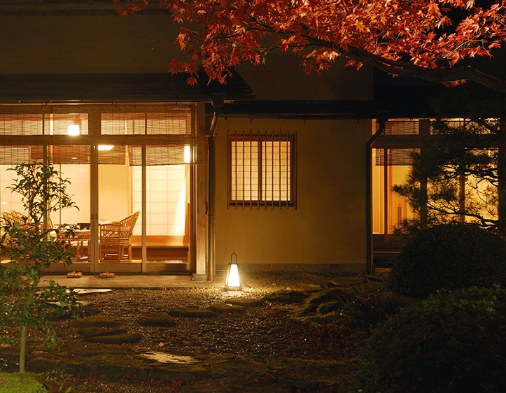 緑豊かな飛騨の自然とつながるひと時を