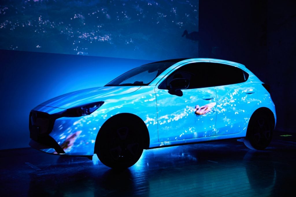 MAZDA2 15BDプロジェクションマッピング投影例 画像1