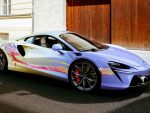 マクラーレン「アルトゥーラ」新進アーティストとのコラボアートカー発表